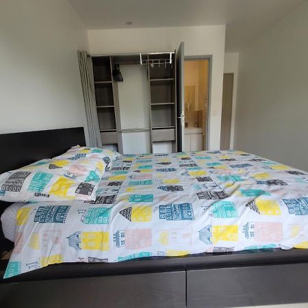 Residence De La Gare, Chambre Meublee Longjumeau Eksteriør bilde